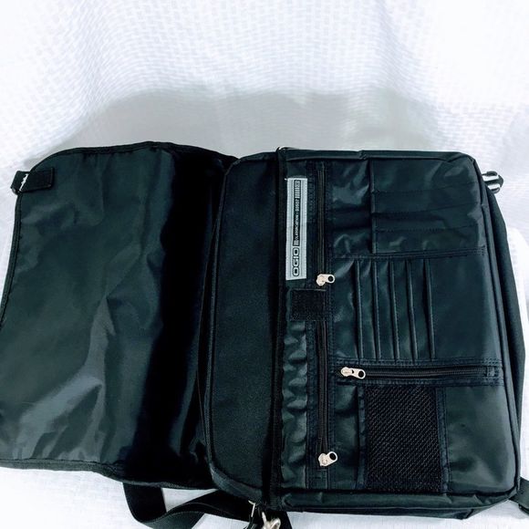 Ogio Findlayson Vodka City Corp Messenger Bag Promo Black Laptop Crossbody Strap - Picture 3 of 14